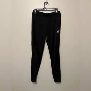 Adidas “Soccer Style” Pants M